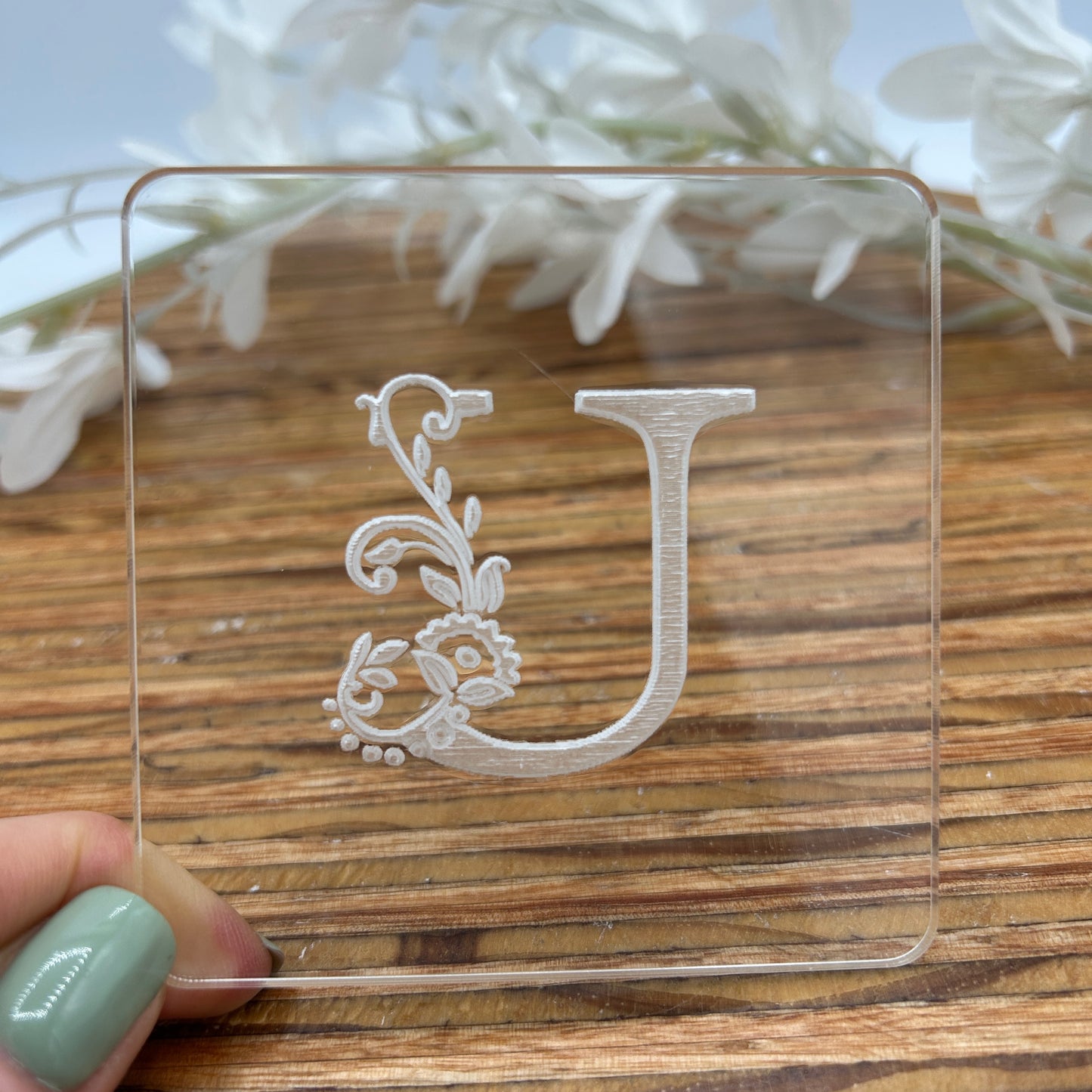 Embellished Letters 'MUM' Embossing Stamp set