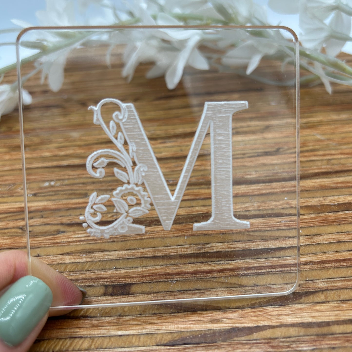 Embellished Letters 'MUM' Embossing Stamp set